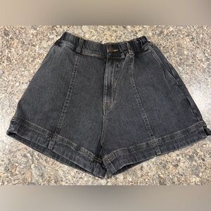 The Southern Shirt Company knit denim shorts size M